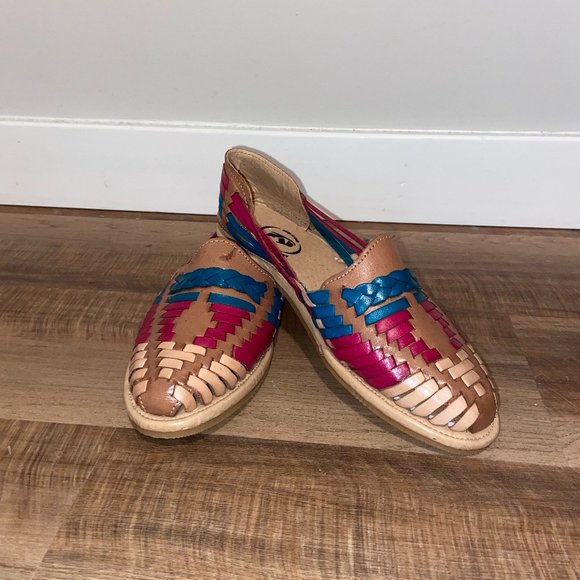 NEW! Authentic Mexican Huaraches, Size 7 - Picture 2 of 3